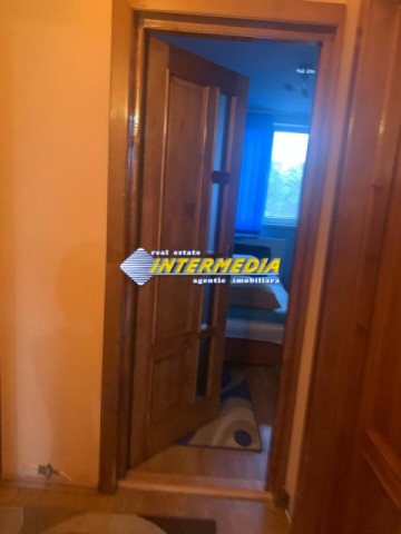 apartament-cu-3-camere-renovat-mobilat-si-utilat-centru-etaj-2-3