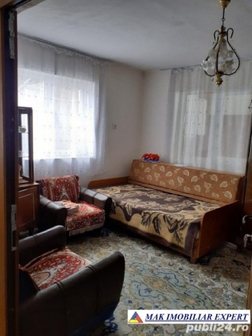 vand-casa-cu-3-camere-si-teren-de-538-mp-in-apa-sarata-campulung-muscel-arges-9