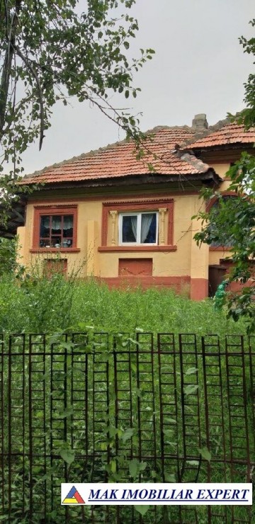 casa-3-camere-teren-800-mp-stalpeni