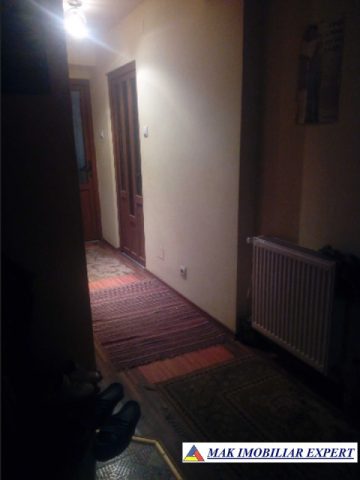 dublura-cu-8472-apartament-3-camere-cf-1-et-4-campulung-1