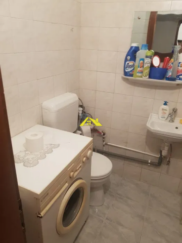 apartament-3-camere-decomandate-cetate-5