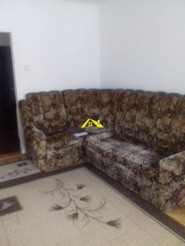 apartament-2-camere-decomandate-cetate-1