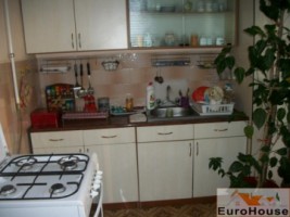 apartament-cu-3-camere-de-vanzare-in-alba-iulia-zona-centru-4