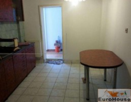 apartament-de-inchiriat-3-camere-cetate-2