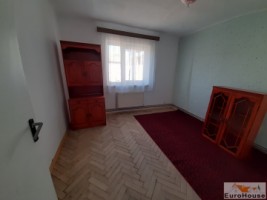 apartament-cu-4-camere-de-inchiriat-in-alba-iulia-8