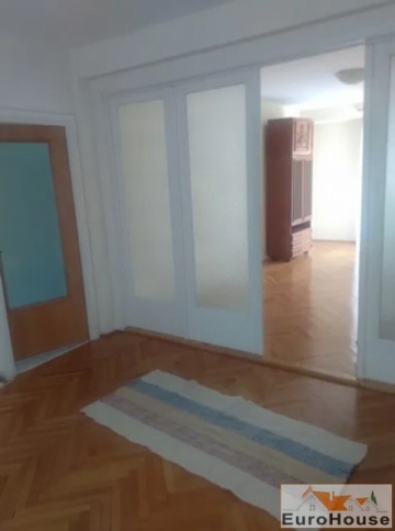 apartament-cu-4-camere-de-vanzare-in-alba-iulia