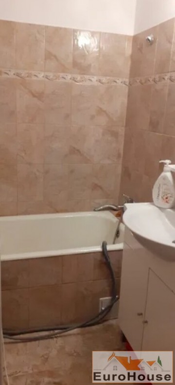 apartament-cu-3-camere-de-vanzare-in-alba-iulia-1