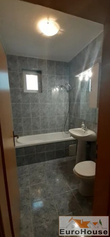 apartament-cu-3-camere-de-inchiriat-in-alba-iulia-2