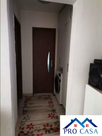 vand-apartament-2-camere-in-cetate-zona-centrala-5