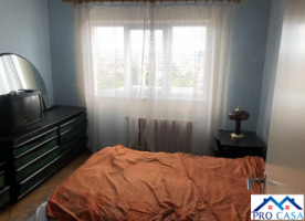 vand-apartament-3-camerd-in-cetate-zona-b-dul-transilvaniei-1