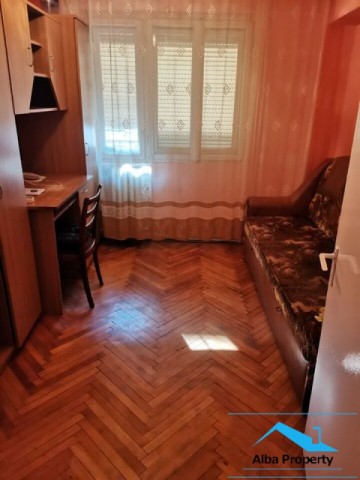 apartament-3-camere-decomandat-parcare