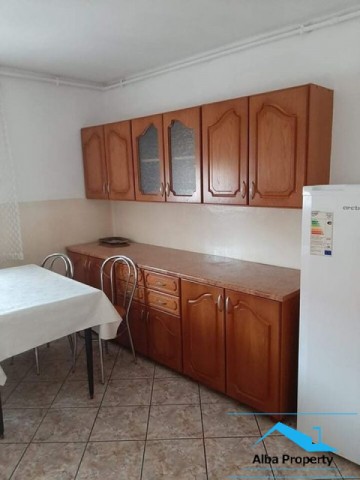 apartament-mobilat-zona-cetate-2