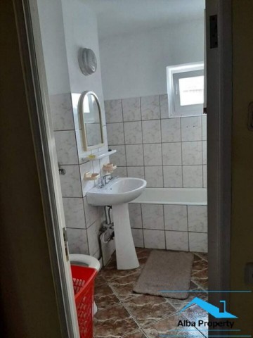 apartament-mobilat-zona-cetate-6