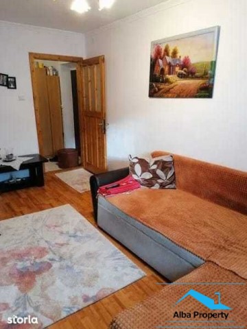 apartament-2-camere-mobilat-zona-cetate-1