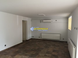 spatiu-comercial-finisat-de-inchiriat-in-cetate-2