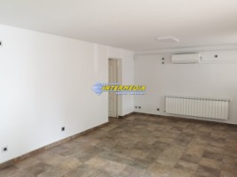 spatiu-comercial-finisat-de-inchiriat-in-cetate-16