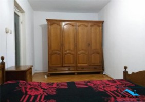 apartament-3-camere-decomandat-zona-cetate-1