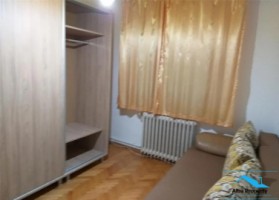 apartament-3-camere-decomandat-zona-cetate-3