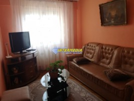 apartament-4-camere-decomandat-de-vanzare-cetate-zona-closca-8