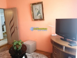 apartament-4-camere-decomandat-de-vanzare-cetate-zona-closca-15