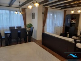 apartament-3-camere-decomandat-la-casa-cetate