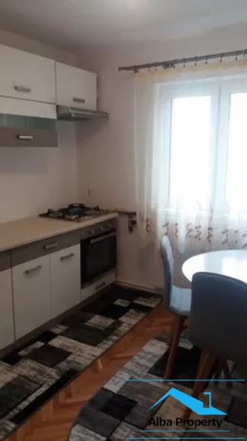 apartament-3-camere-mobilat-si-utilat-etajul-01-cetate-3