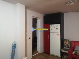 apartament-2-camere-mobilat-si-utilat-cetate-zona-mercur-7