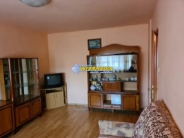 apartament-2-camere-decomandat-etaj-1-cetate-6