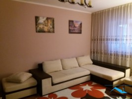 apartament-3-camere-decomandat-cetate