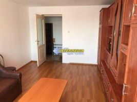 de-inchiriat-apartament-3-camere-decomandat-mobilat-in-alba-iulia-zona-centru-11