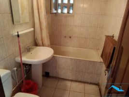 apartament-2-camere-mobilat-utilat-etajul-1-zona-cetate-3