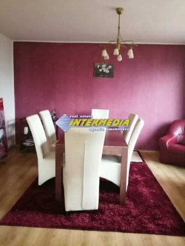 casa-noua-de-vanzare-cu-4-camere-in-cetate-alba-iulia-mobilata-si-utilata-eren-402-mp-6