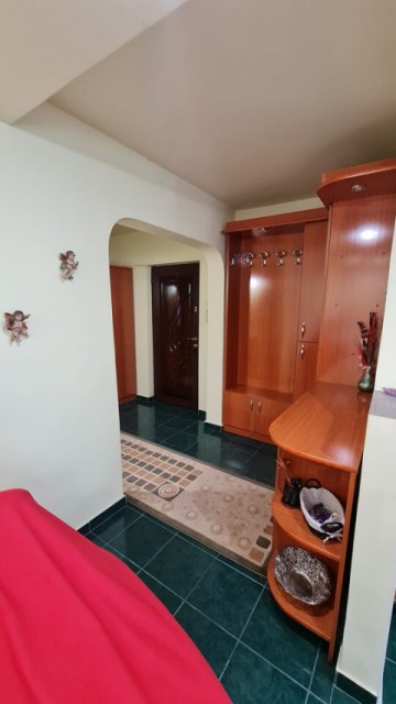 vanzare-apartament-3-camere-zona-octav-onicescu-3