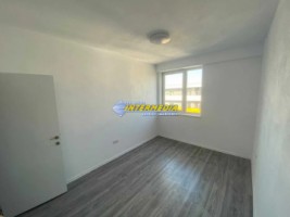 apartament-3-camere-bloc-nou-ampoi-3-4