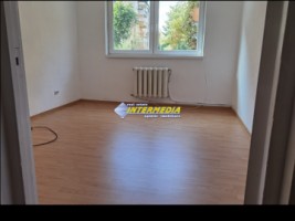 apartament-2-camere-decomandat-de-vanzare-etaj-1-cetate