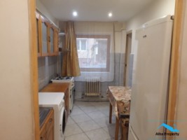 apartament-2-camere-decomandat-zona-cetate-2