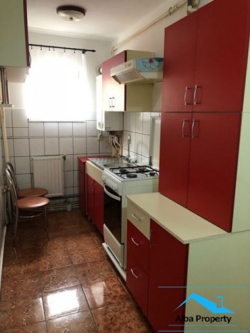 apartament-3-camere-decomandat-cetate-6