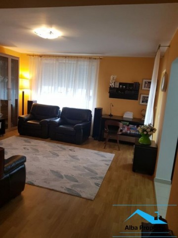 apartament-3-camere-garaj-1