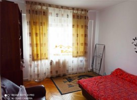 apartament-3-camere-decomandat-etaj-intermediar-alexandru-cel-bun-2