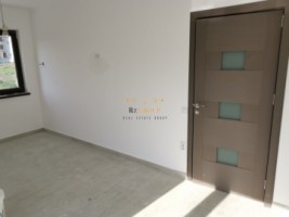 apartament-cu-2-camere-decomandat-in-rediu-1