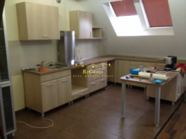 vanzare-apartament-4-camere-cug-3