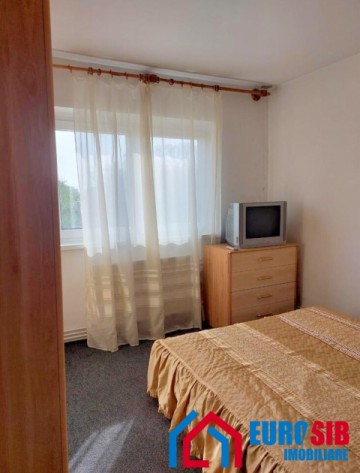 apartament-cu-2-camere-de-vanzare-in-sibiu-zona-vasile-aaron-3