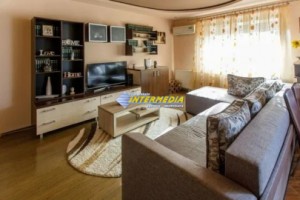 de-vanzare-apartament-3-camere-decomandat-in-cetate-bloc-nou-etaj-3-mobila-4