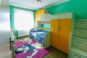 de-vanzare-apartament-3-camere-decomandat-in-cetate-bloc-nou-etaj-3-mobila-6