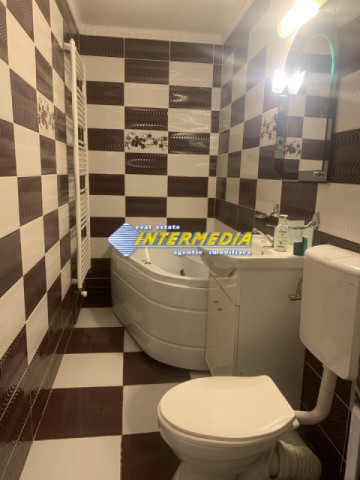 apartament-2-camere-de-inchiriat-cetate-finisat-mobilat-21