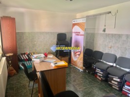 spatiu-comercial-de-vanzare-pretabil-cabinet-medical-birouri