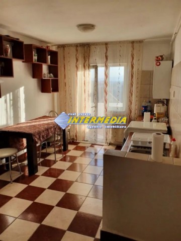 apartament-2-camere-decomandat-de-vanzare-cetate-6