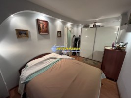 apartament-cu-2-camere-de-vanzare-mobilat-si-utilat-in-cetate-zona-bulevard-4