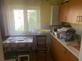 de-vanzare-apartament-3-camere-decomandat-in-cetate-alba-iulia-zona-mercur-10