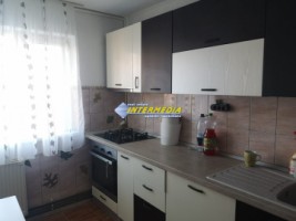 apartament-2-camere-de-inchiriat-etaj-2-cetate-zona-closca-13